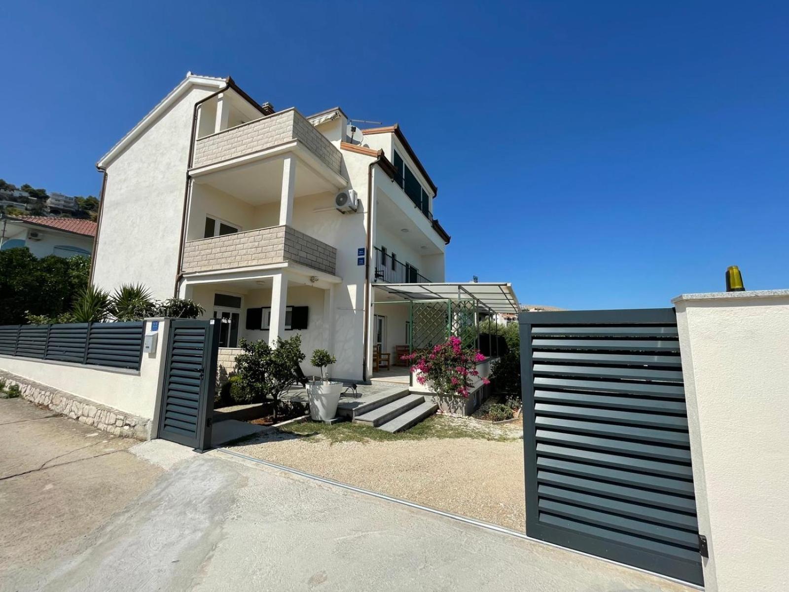 Holiday Home Sisko Trogir Buitenkant foto